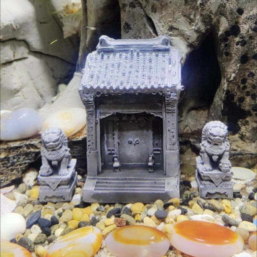 Gallery Detail: Fish Tank Antique Courtyard Gate Cement Lion 1 Sets